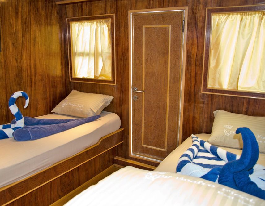 Upper Deck Cabin - Snefro Pearl