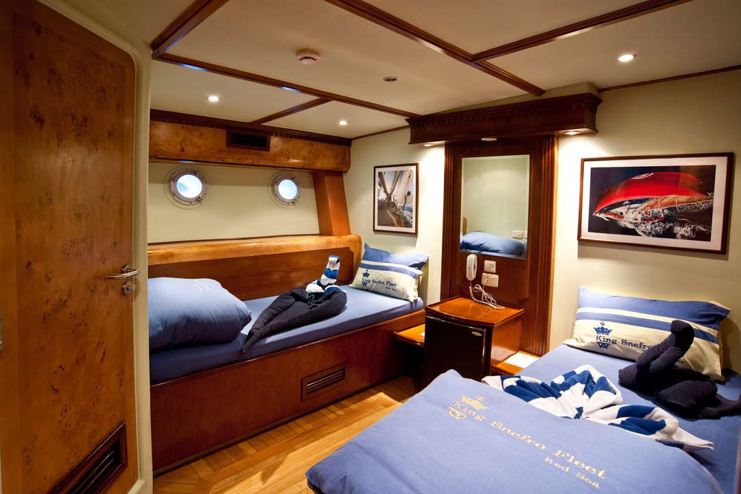 #twincabin