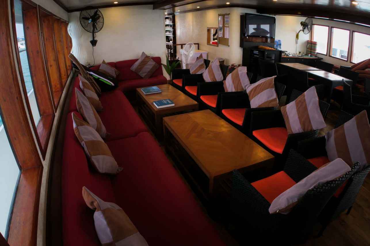Indoor Lounge aboard Manta Cruise Liveaboard Maldives