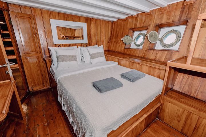 Deluxe Double Cabins