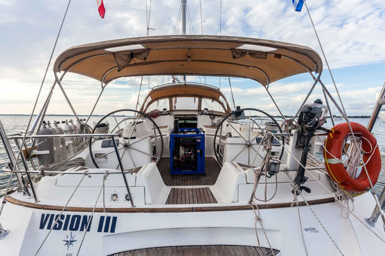 Sun Deck - Vision III