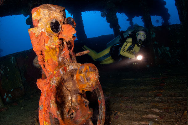 Amazing Truk Lagoon Diving