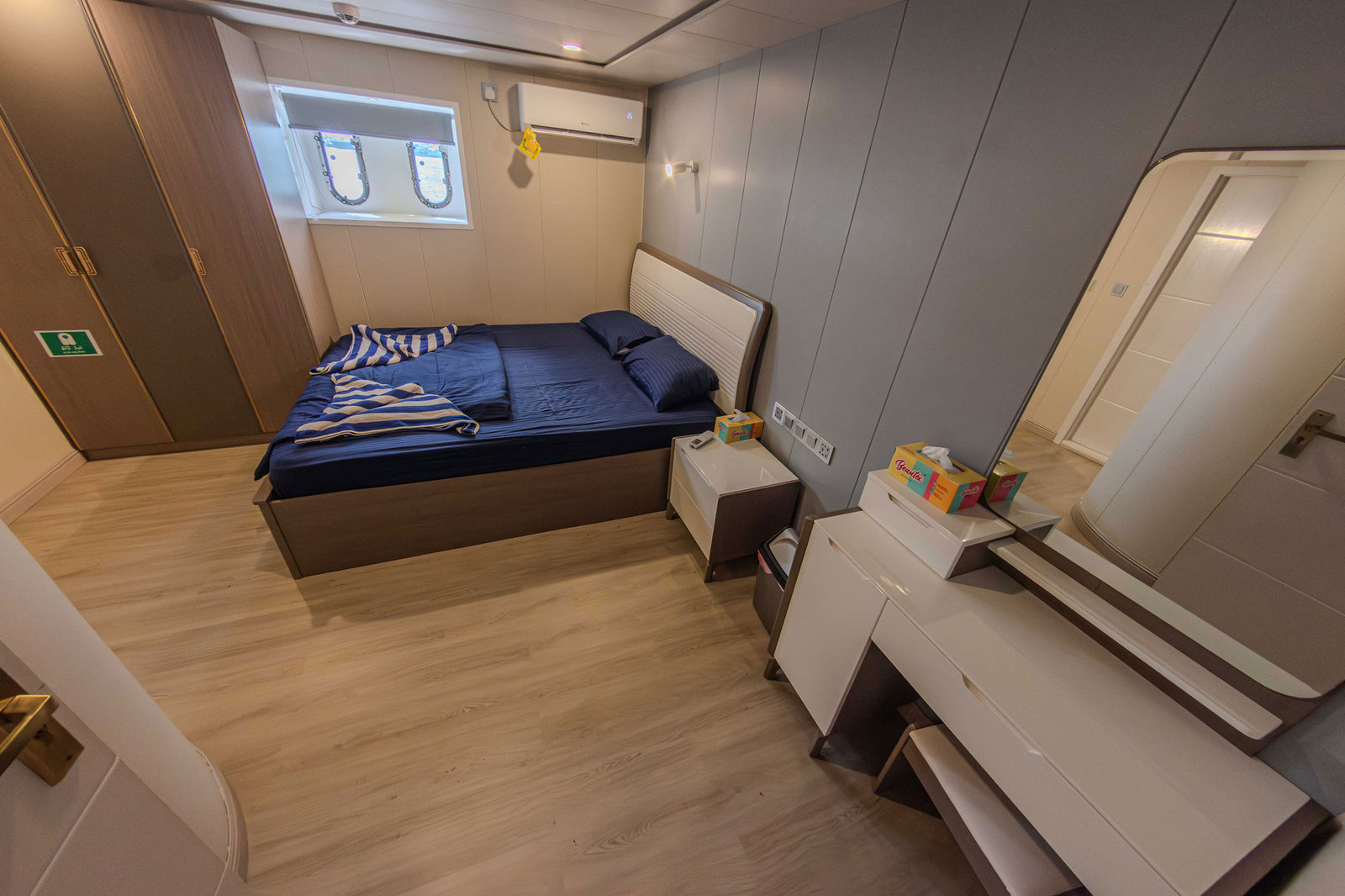 Lower Deck Double Cabin, photo 1