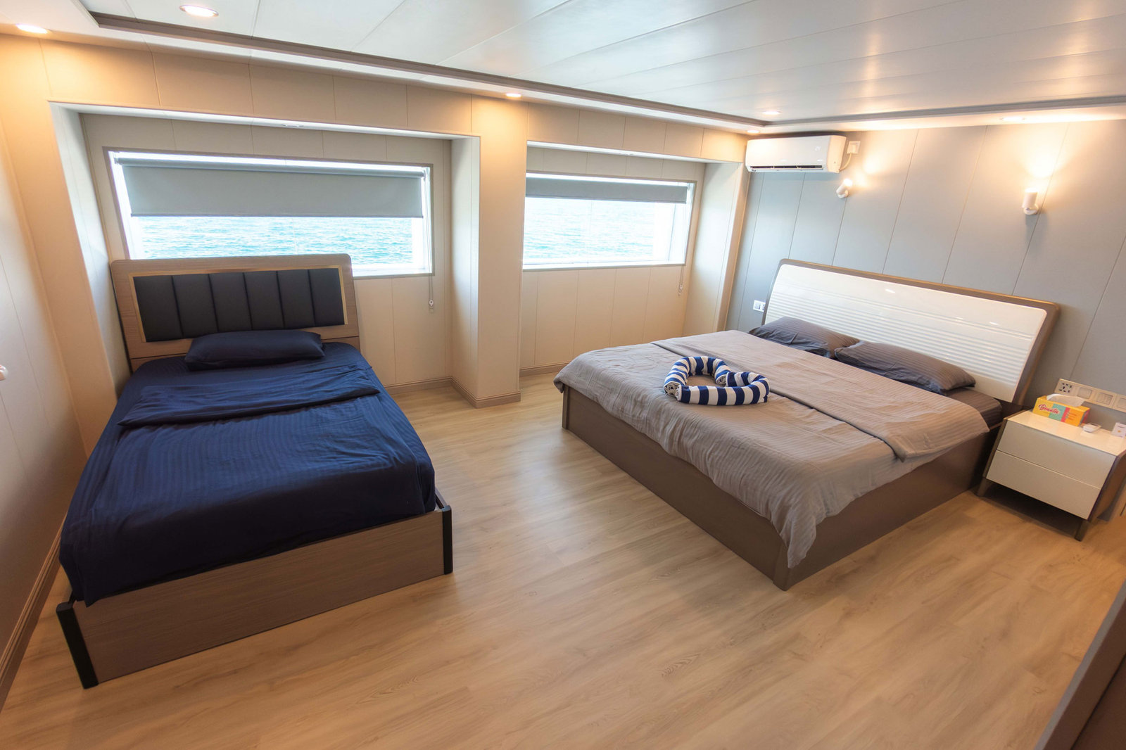 Main Deck Suite Twin Cabin, photo 1