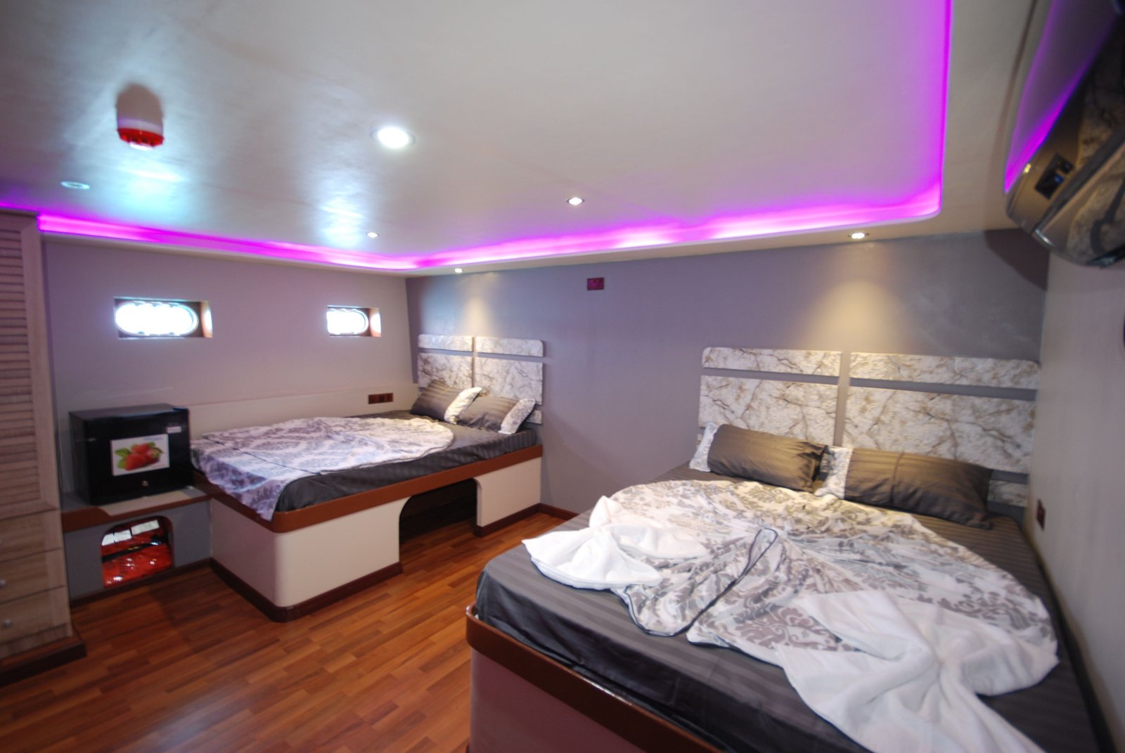 Lower Deck Twin Cabin, photo 1