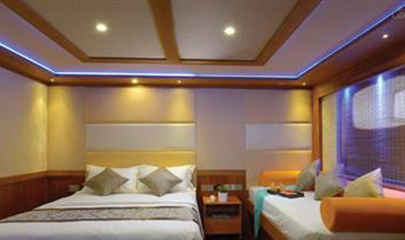 Deluxe Cabins