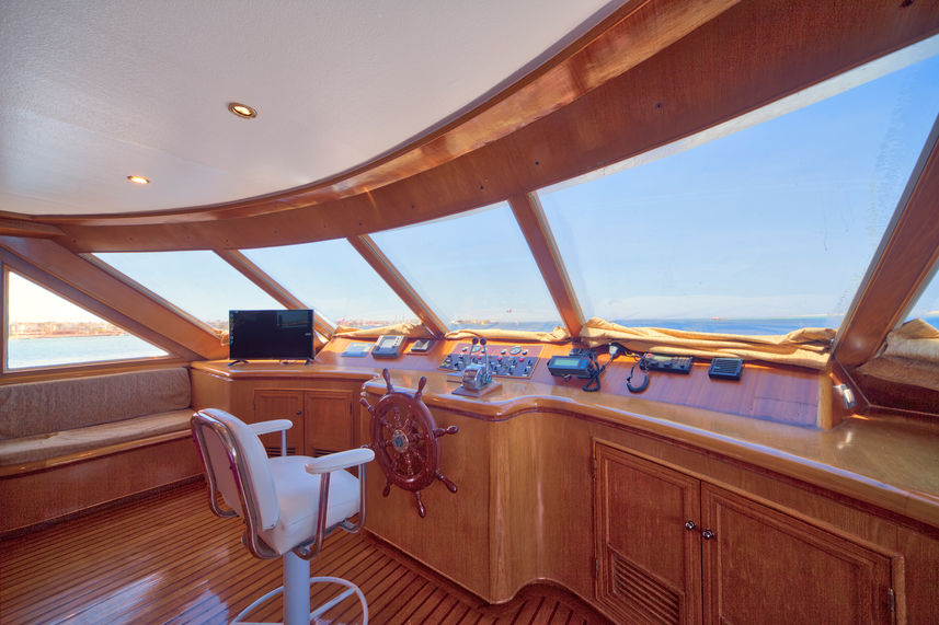 Captain Cabin