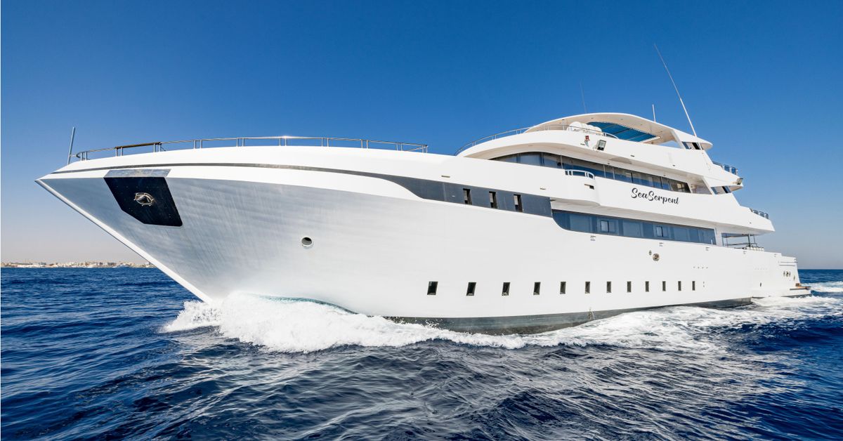 Sea Serpent — vessel photograph