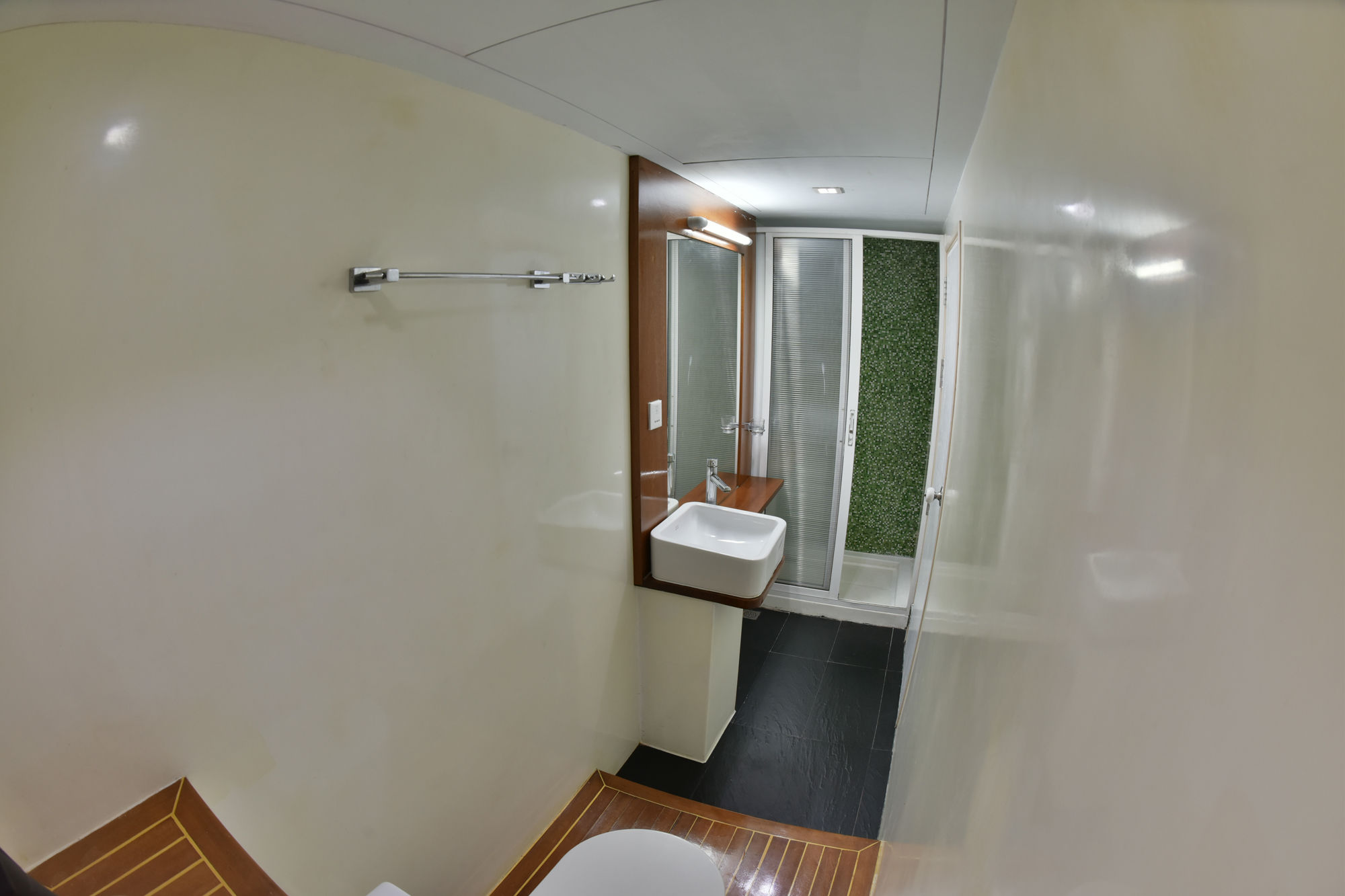 En-suite badkamers - Honors Legacy