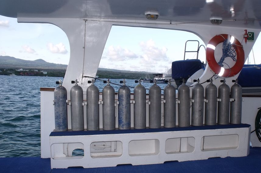 Dive Deck - Astrea Galapagos