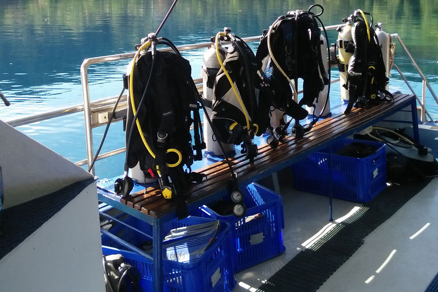 Dive deck - Spirit of Niugini