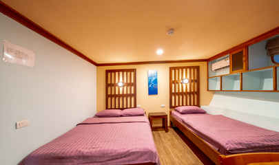 Standard Twin Cabin