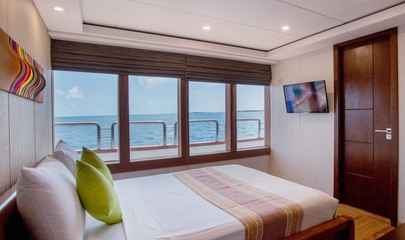 Single Suites