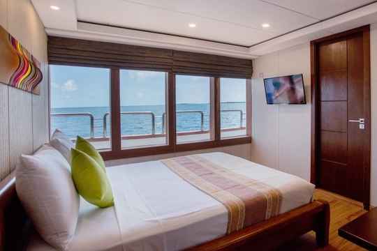 Single Suites