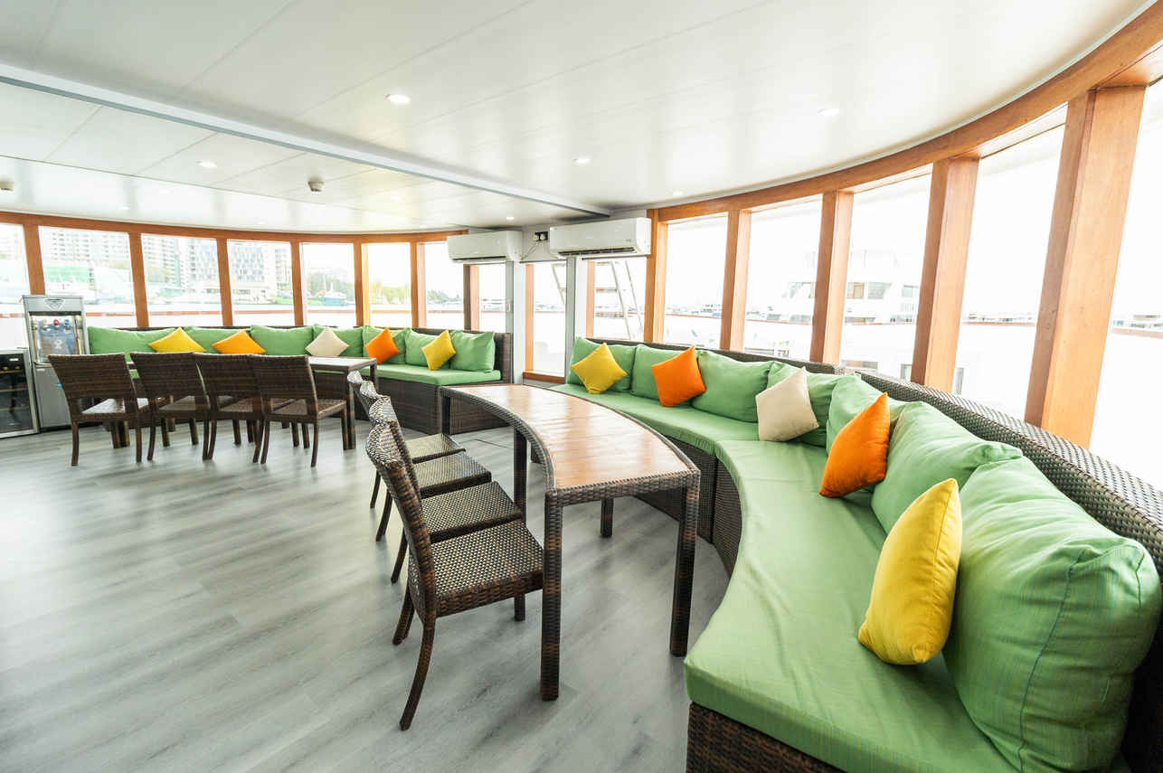 Salon interior - Carpe Novo