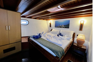 Standard Double Cabins