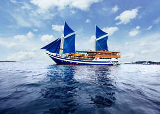 Raja Ampat Explorer