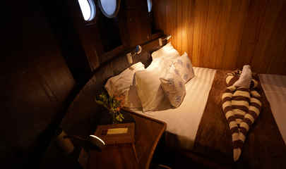 Double Cabin