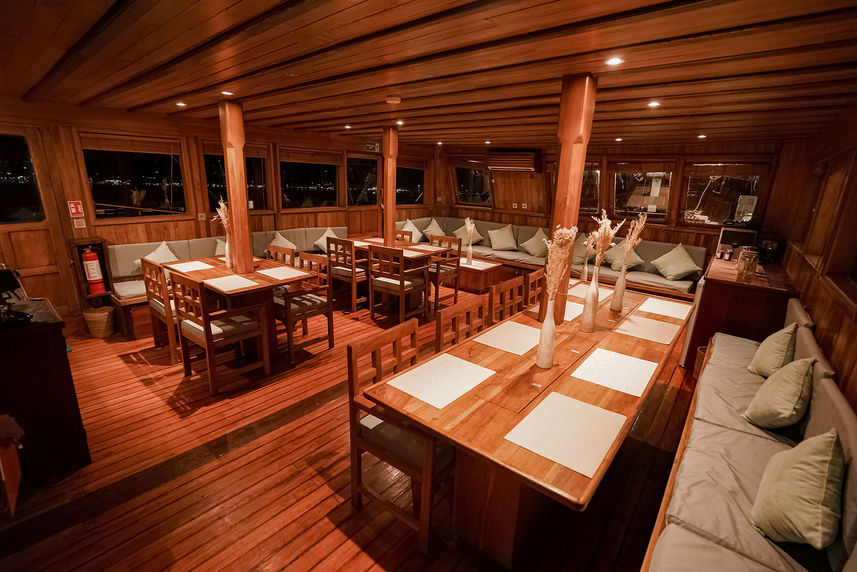 Restaurant - Tambora