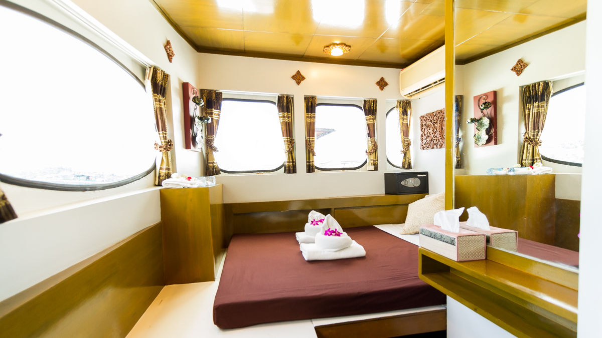 Master cabin - MV Pawara