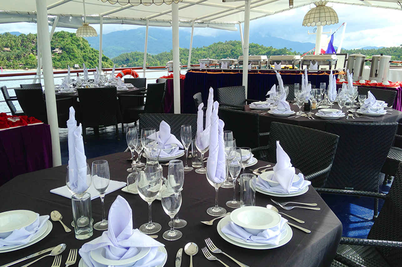 Dîner à l'extérieur - Discovery Palawan