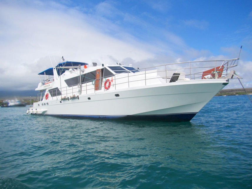 Nortada Liveaboard Galapagos