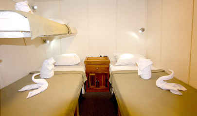 Twin Cabin