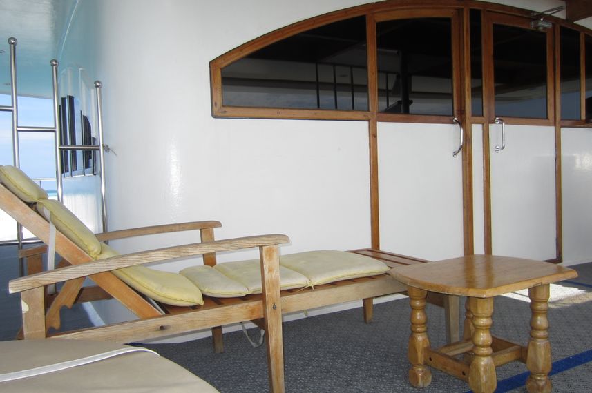 Sun deck extention