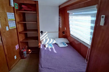 Upper Deck Double Cabin 2