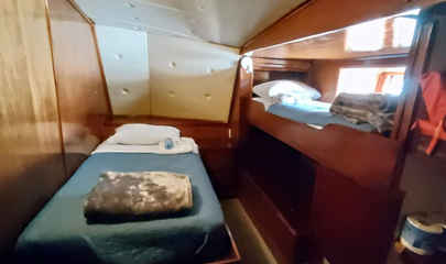 Main Deck Twin Cabins 6 & 7