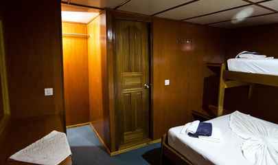 Twin Cabin