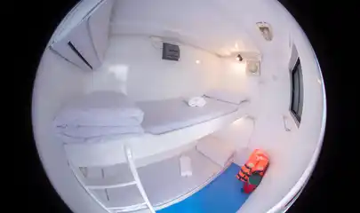 Twin Bunk Cabin (non ensuite)