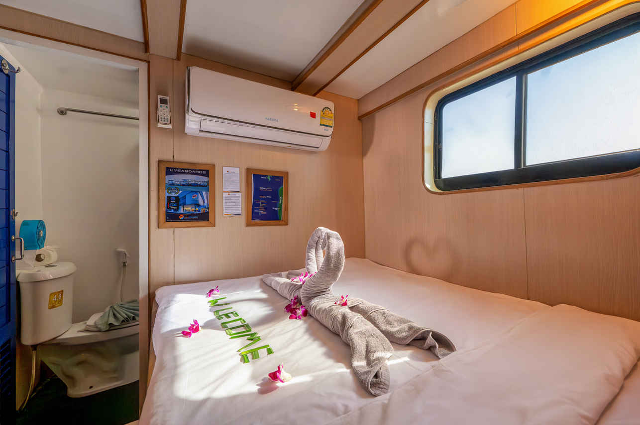 Cabine Dupla Casal - Manta Queen 7