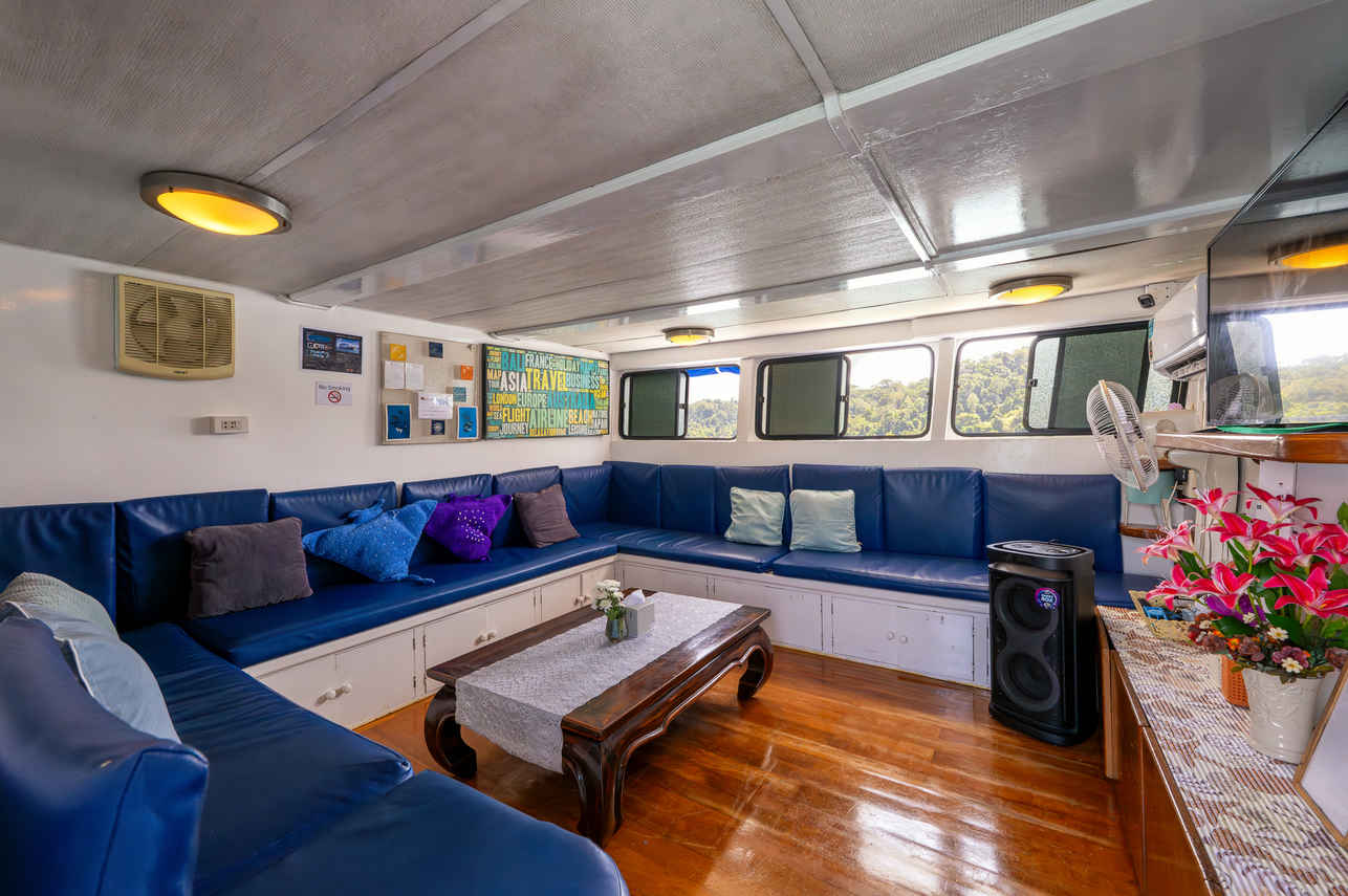 Indoor-Salon - Manta Queen 7