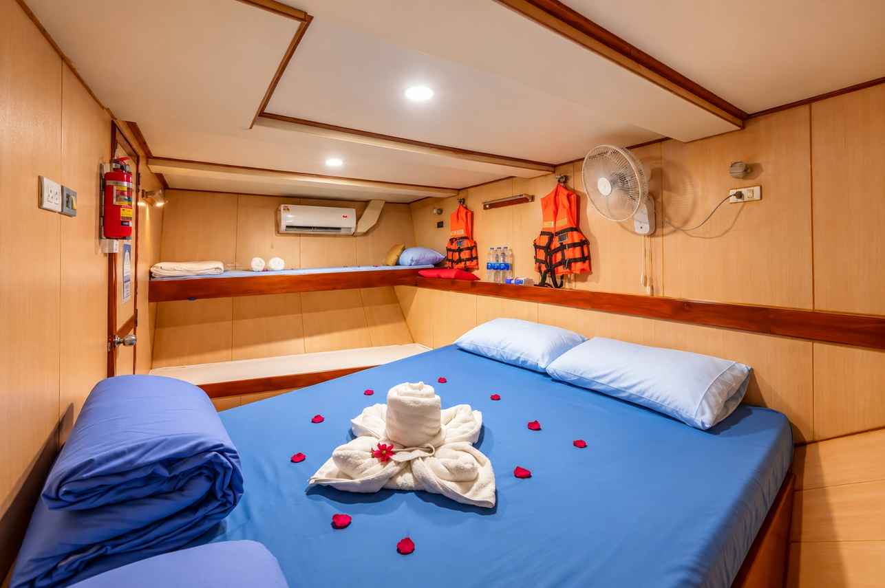Double Bed Non Ensuite Cabin (Lower Deck)