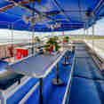 Outdoor Dining - Manta Queen 5