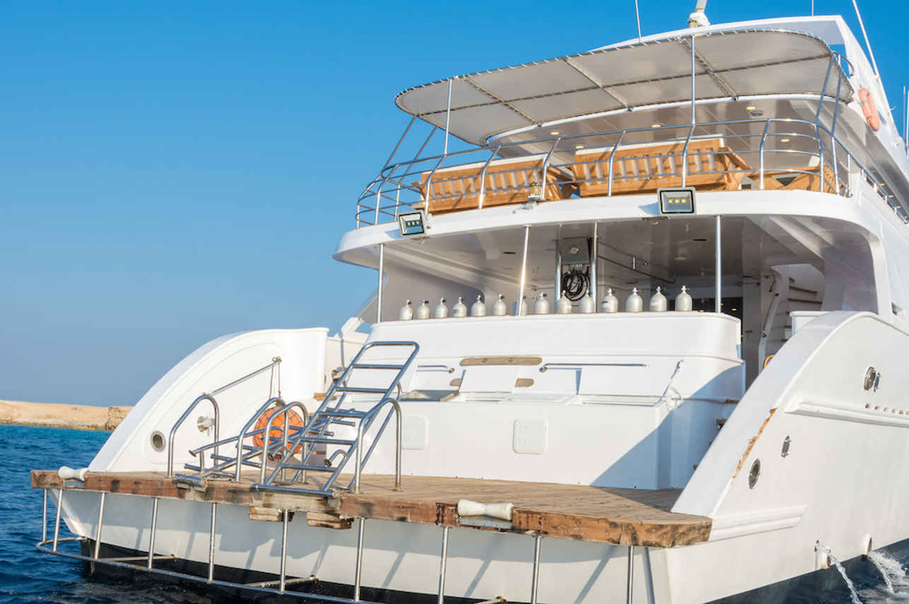 Plataforma  - Lucy