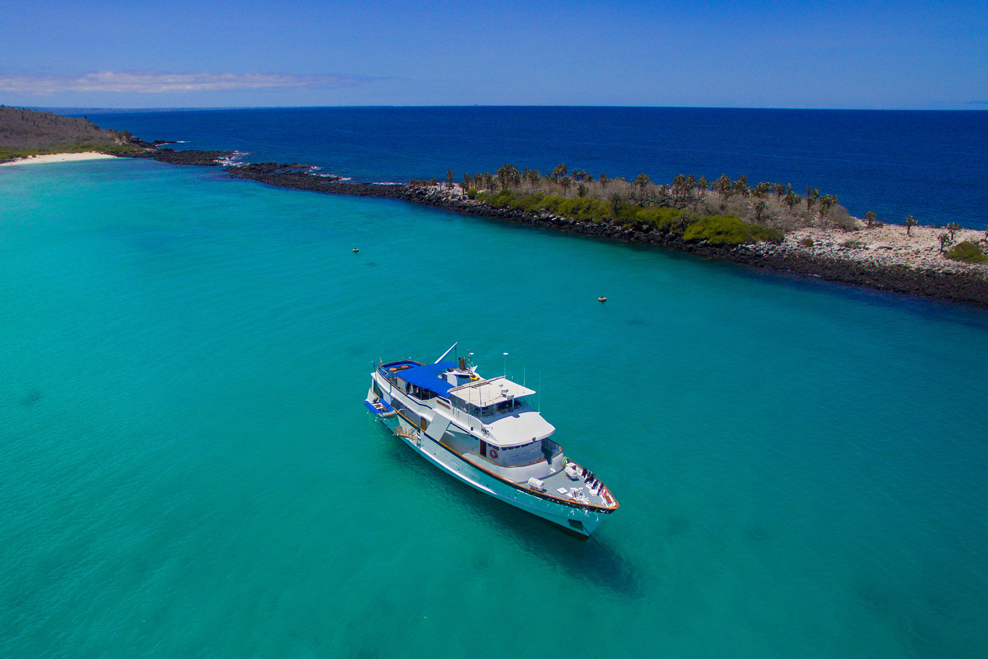 Beluga Yacht Galapagos
