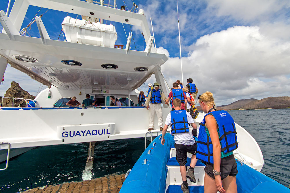 Boarding the Nemo III Galapagos