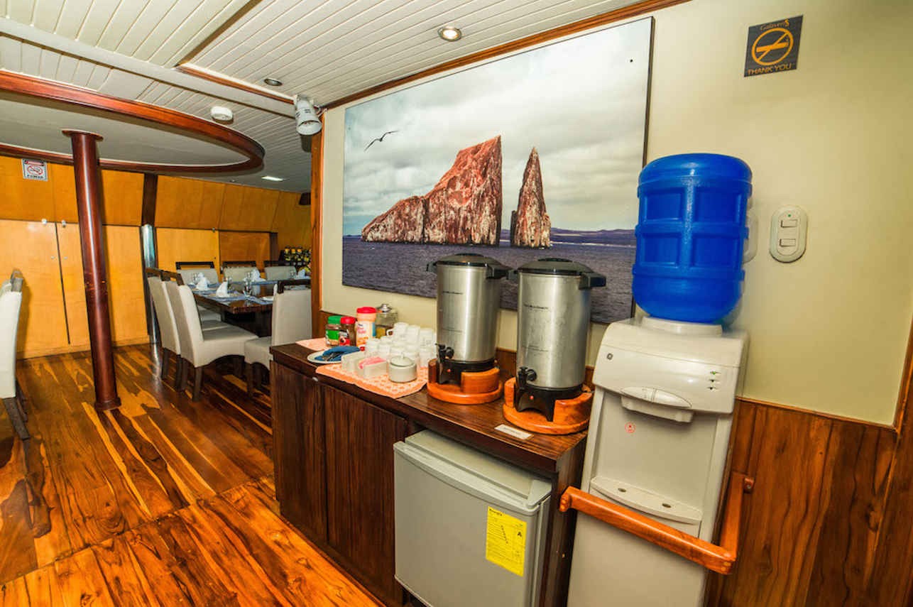 Drinks station - Galaven Galapagos