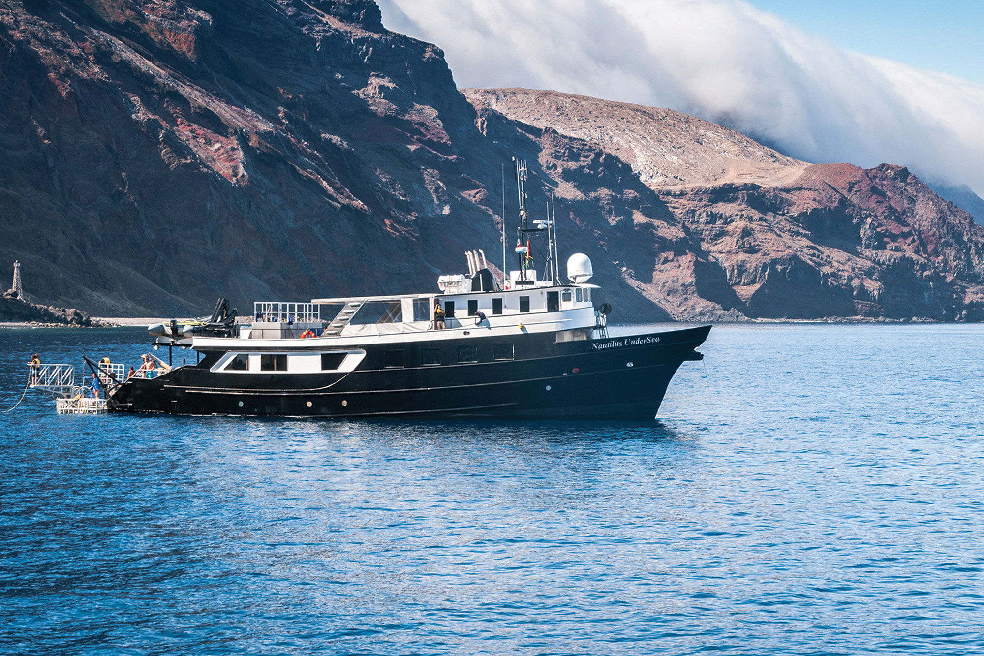 Nautilus Under Sea, Mexico - LiveAboard.com