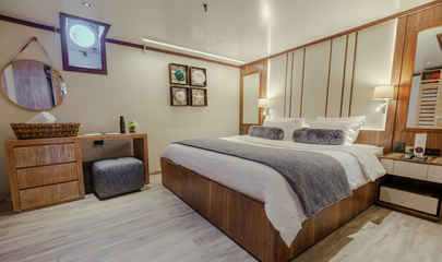 Deluxe Staterooms (D1-D4)