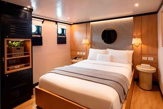 Premium Stateroom (C1, C2, C3, C5)