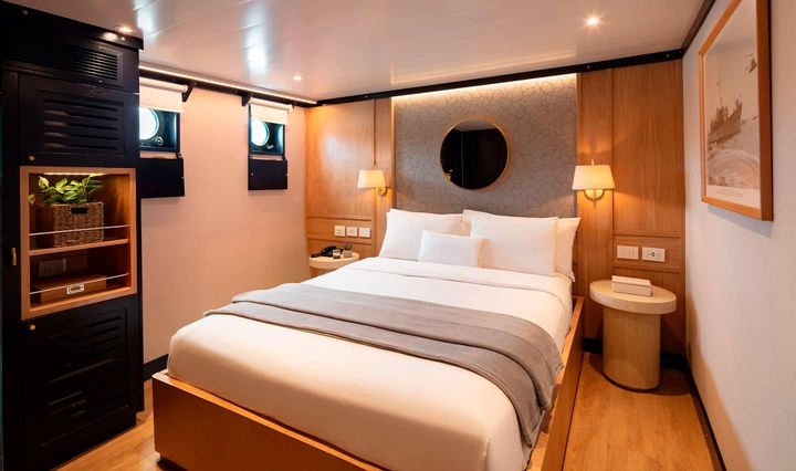 Premium Stateroom (C1, C2, C3, C5)