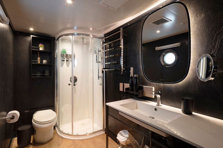 En-Suite bathrooms - Grace