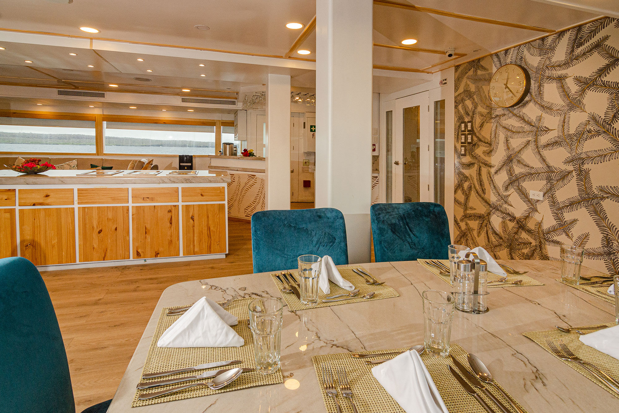 Restaurant - Sea Star Journey