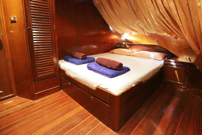 Deluxe Cabin - MV Hallelujah Thailand