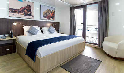Suites Upper Deck