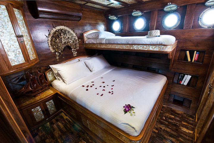 Sophia Deluxe Cabin