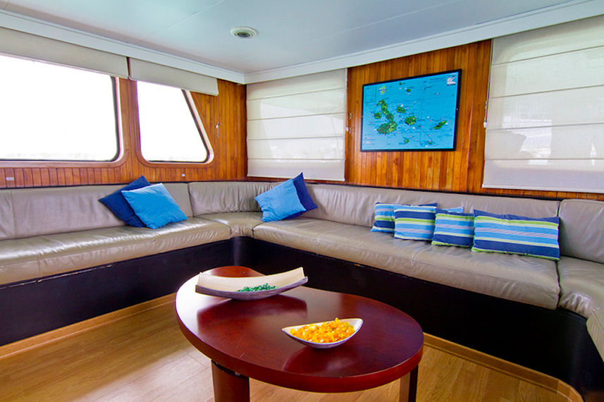 Tip Top III Lounge Area